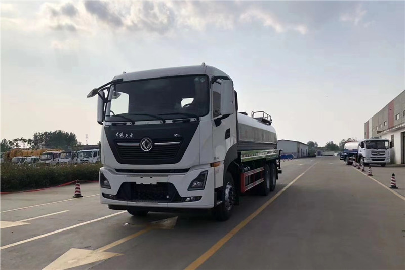 東風(fēng)天龍后八輪20噸噴霧車，國六綠化噴灑車